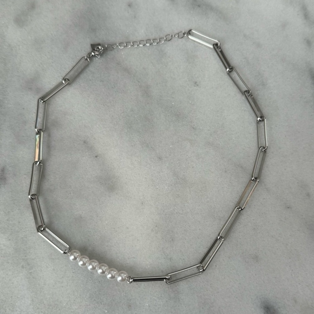 COPY - Silver Chain Link Pearl Choker Necklace 

Brand New - Picture 2 of 5